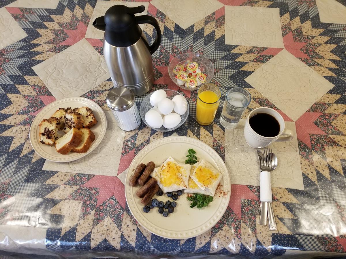 Alaska's Lake Lucille Bed & Breakfast Wasilla