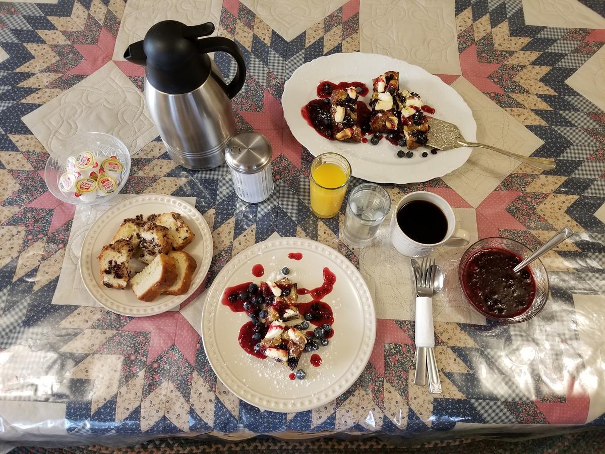 Alaska's Lake Lucille Bed & Breakfast